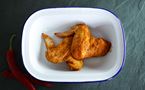 Free range hot and spicy chicken wings