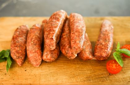 Pork tomato and basil sausages (pack of 8)