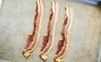 Smoked streaky bacon slices